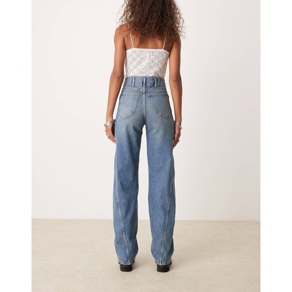 NEW FREE PEOPLE WE THE FREE OPAL ASTER STRAIGHT LEG JEANS Size 24 - Picture 7 of 16